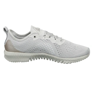 WOMEN'S REEBOK ASTRORIDE FLEX TRAIN SHOES- B