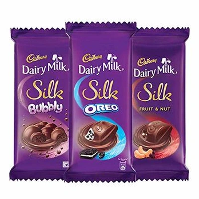 Cadbury Dairy Milk Silk Large Chocolates Combo (2 x Silk Oreo 130g and 2 x Silk Bubbly 120g and 2 x Silk Fruit and Nut 137g)