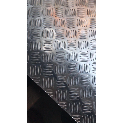 Aluminum chequered sheet