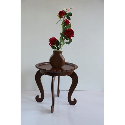 Timber Grace: Handcrafted Wooden Vase with Rustic Elegance