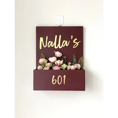 Floral Planter Nameplate - Brown