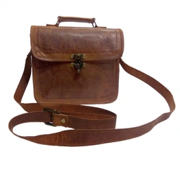 Desert Town Unisex Leather 3 Ltr. Vintage Brown Casual Messenger Bag 9X7"-(MESS146)