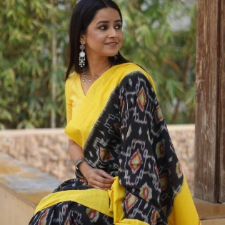 Yellow Linen Digital Printed Saree - Elegant Saree for All Occasions