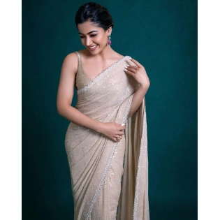 Exquisite Embroidered Bollywood Georgette Saree with Sequin Details