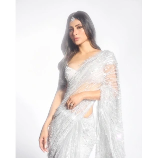 Enchanting White Saree with Exquisite Lace Border