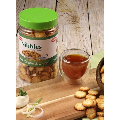 NIBBLES (SOUR & ONION) 150g - PACK SIZE 150X30