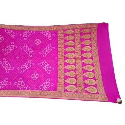 KALA SANSKRUTI RETAIL PRIVATE LIMITED Pink And Kakach Color Fancy Design Banarasi Georggete Bandhani Saree