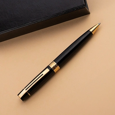 Sheaffer Gift 300 Ballpoint Pen Glossy Black with Gold Tone Trim