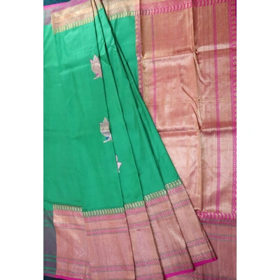 Green Meena Flower with Contrast iskutt Banarasi Saree with Blouse