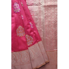 Red Kadhua Flower Meena Boota Handloom Banarasi Saree