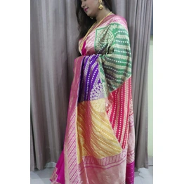 Rangkaat Chand Pallu Banarasi Handloom Saree