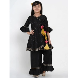 Bitiya by Bhama Girls Black & Gold-Toned Self Design Kurta with Palazzos