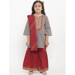 Bitiya by Bhama Girls Green & Printed Kurta with Palazzos & Dupatta