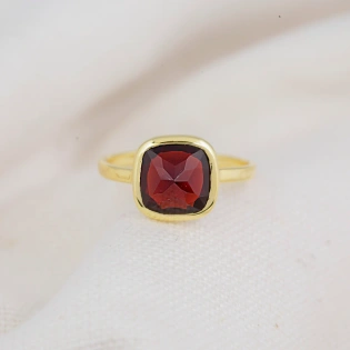 14K Solid Gold Garnet Upside Down Studded Ring Handmade Semi Precious Statement Stone Ring Dainty Minimal Statement Handmade knuckle Ring