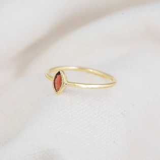 14K Solid Gold Garnet Studded Ring natural Dainty Everyday Ring Minimalist Delicate Ring Light Weighted Inset Stone Handmade