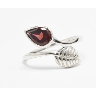 Garnet Leaf Ring 925 Sterling Silver Flower Drop Shape Faceted Gemstone Organic Ring Semi Precious Stone Everyday Designer Ring