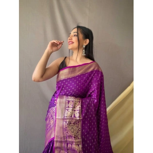 Jamli best handloom designer saree for festival season for women