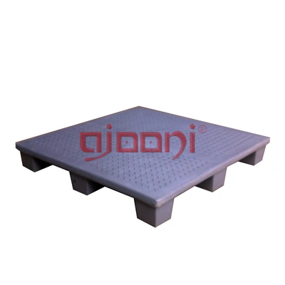 Roto Molded Pallet