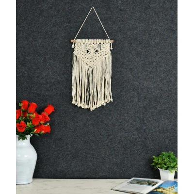 Macrame Wall Hanger, Diamond Triangle