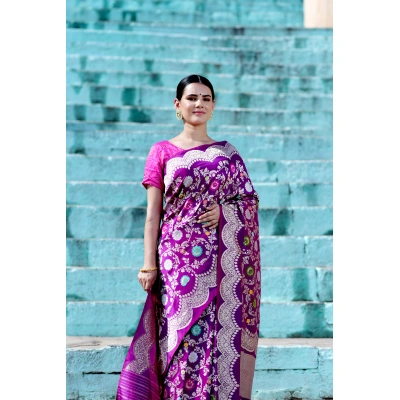 Purple Pure Katan Kadhiyal Jangla Scallop Banaras Handwoven Saree