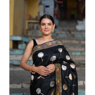 Black Pure Katan Belbooti Banaras Handwoven Saree