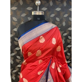 Red Pure katan Kadhiyal Boota Banarasi Handloom Saree