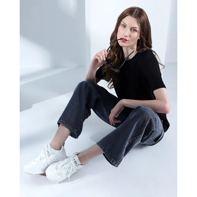 Women's Solid Oversized T-shirt