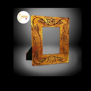 Decorative picture frames