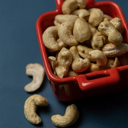 Cashew Nuts W320