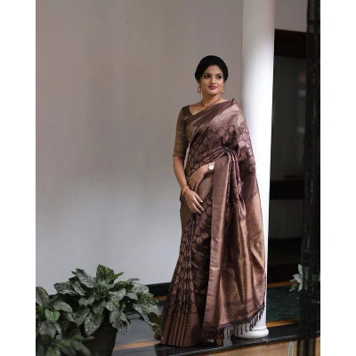 YNF Soft Lichi Silk Saree with Golden Jari Border and Trendy Rich Pallu