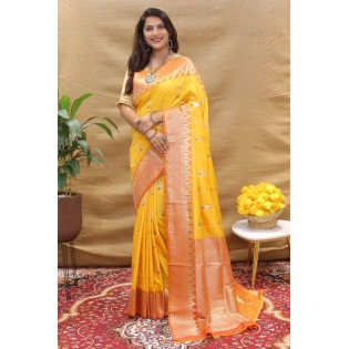 Elegant Handloom Silk Saree with Pure Zari Border and Rich Pallu