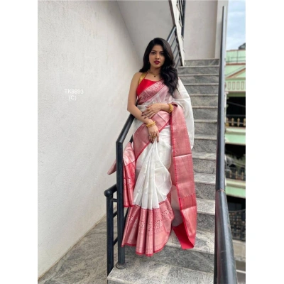 Enchanting Organic Banarasi Sarees: Light, Breathable, Perfect for Indian Weddings