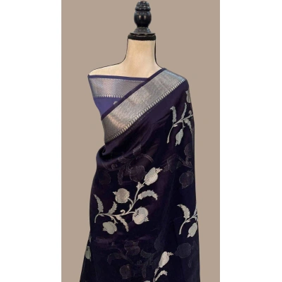 YNF Antique Zari Crepe Silk Saree with Tassels and Barcode Blouse