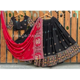 YNF Muslin Cotton Lehenga Set with Real Mirror Work - Complete Ensemble