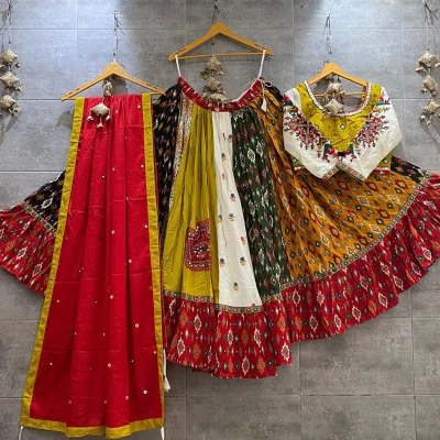 YNF Muslin Cotton Lehenga Set with Real Mirror Work - Complete Ensemble