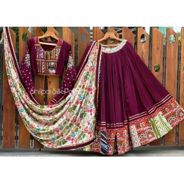 YNF Muslin Cotton Lehenga Set with Real Mirror Work - Complete Ensemble