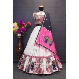 YNF Muslin Cotton Lehenga Set with Real Mirror Work - Complete Ensemble