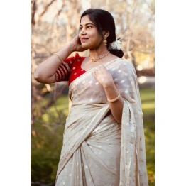 YNF Viscose Georgette Saree: Bestseller with Stunning Running Contrast Blouse!