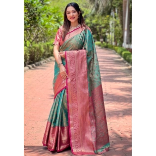 Zari Woven Kanchipuram Silk Saree with Brocade Blouse