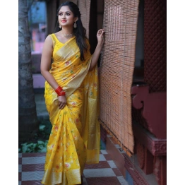 Gold Zari Woven Banarasi Silk Saree: Perfect for Festivals and Weddings