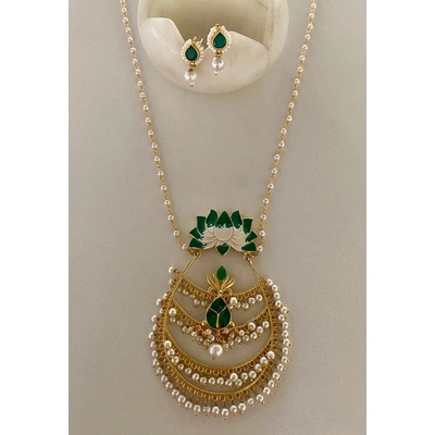 Gold Plated Pachi Kundan Chain And Earrings