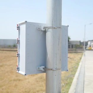 Pole Mounted Enclosure 400x400x160 ABS Grey 2-7 Inch