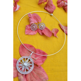 Gonasika Silver Linings Chakra Hasli Silver Filigree Necklace