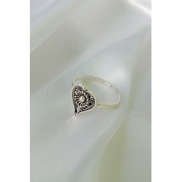 Gonasika Silver Linings Paan Silver Filigree Ring