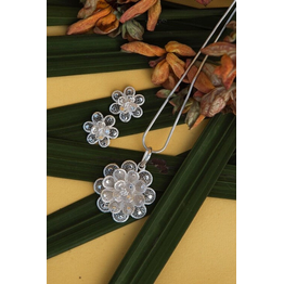 Gonasika Silver Linings Floral Magic Silver Filigree Handmade Pendant Set