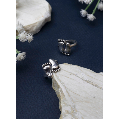 Gonasika Charan oxidised Toe Ring