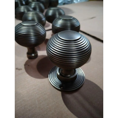 2" SOLID BRASS BEEHIVE DOOR KNOBS