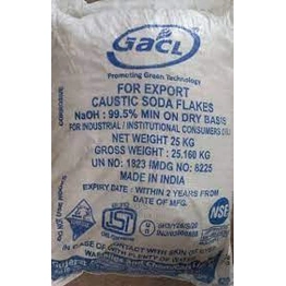 CAUSTIC SODA FLAKES ( NaOH )